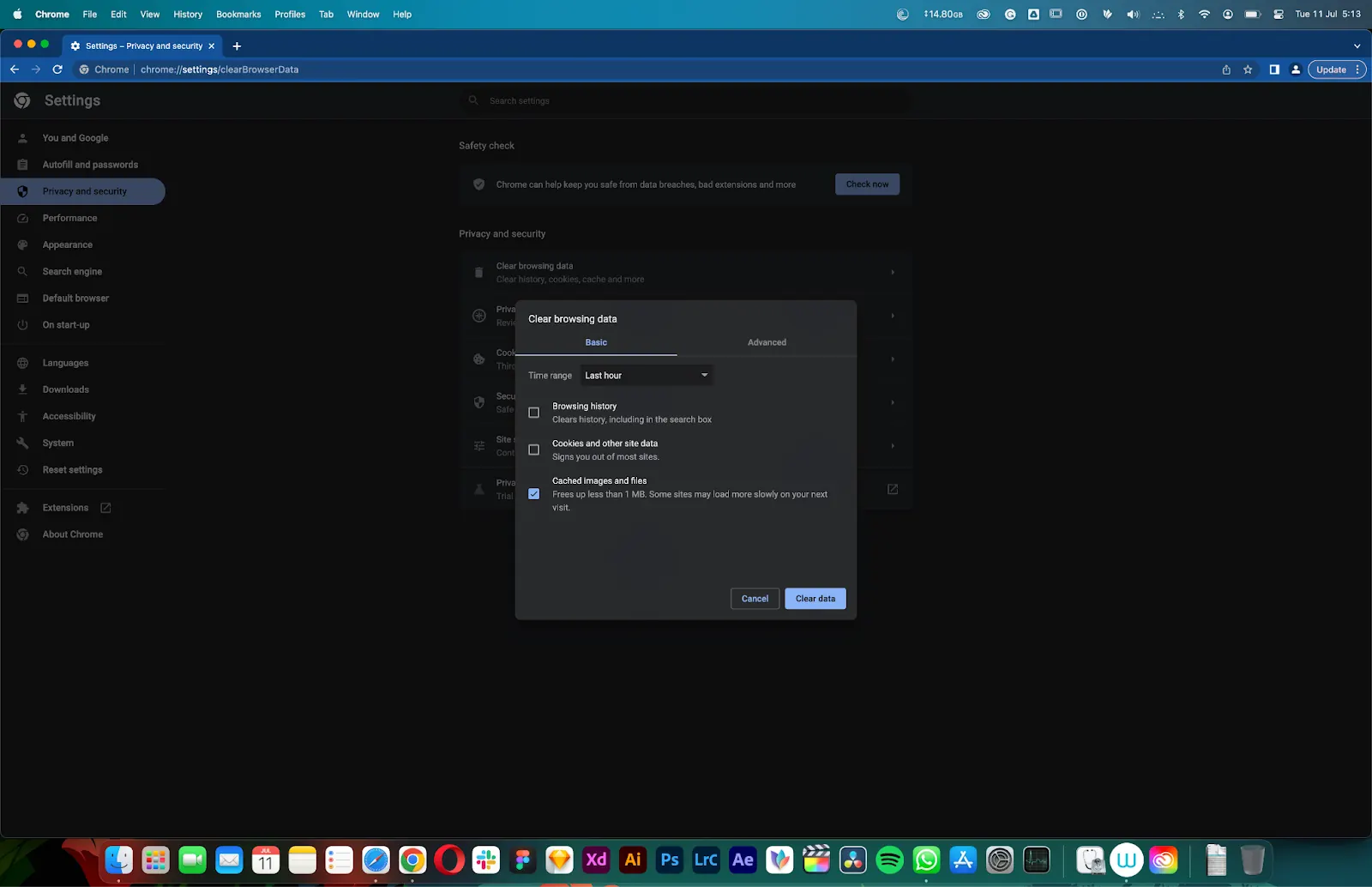 Chrome Clear browsing data dialog with cached images and files selected